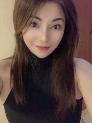 御姐舌吻晓晓