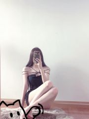 兼职主动舌吻洞口很紧很粉